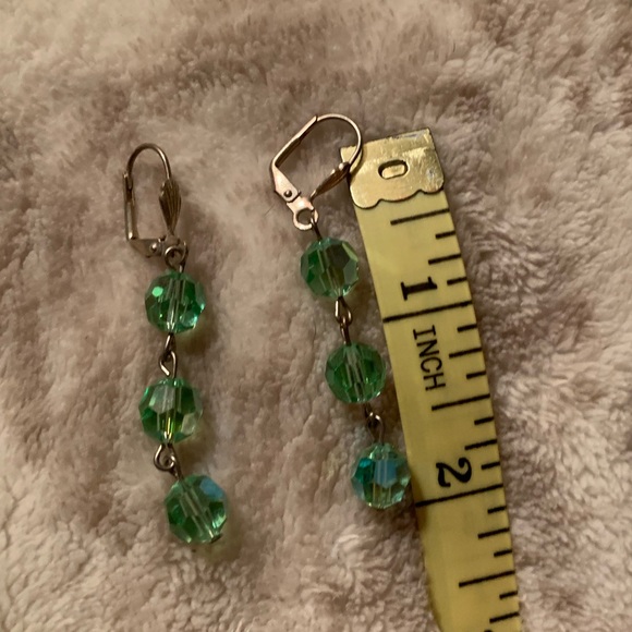 Green Crystal Necklace and Earrings - Picture 5 of 6